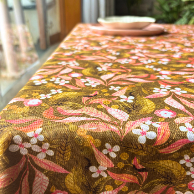 Folklore Tablecover