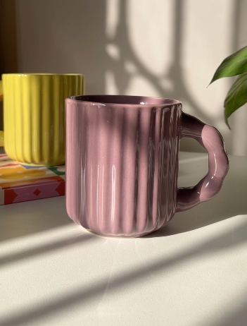 Grapefruit ceramic coffee mug with glossy glaze