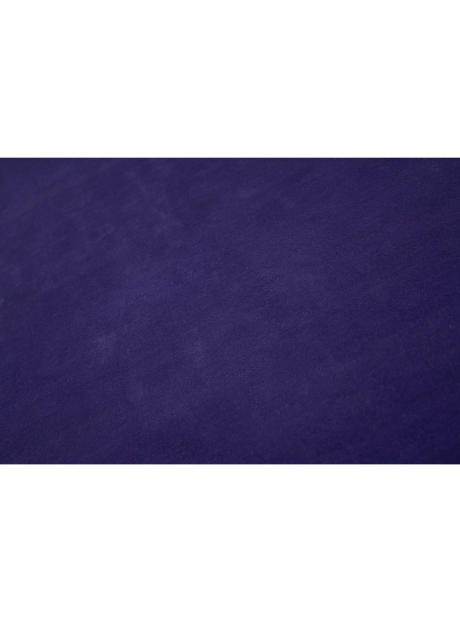 I C O N - P U R P L E luxury modern rug by Cherom. Soft purple surface showcasing a high-quality New Zealand wool finish.