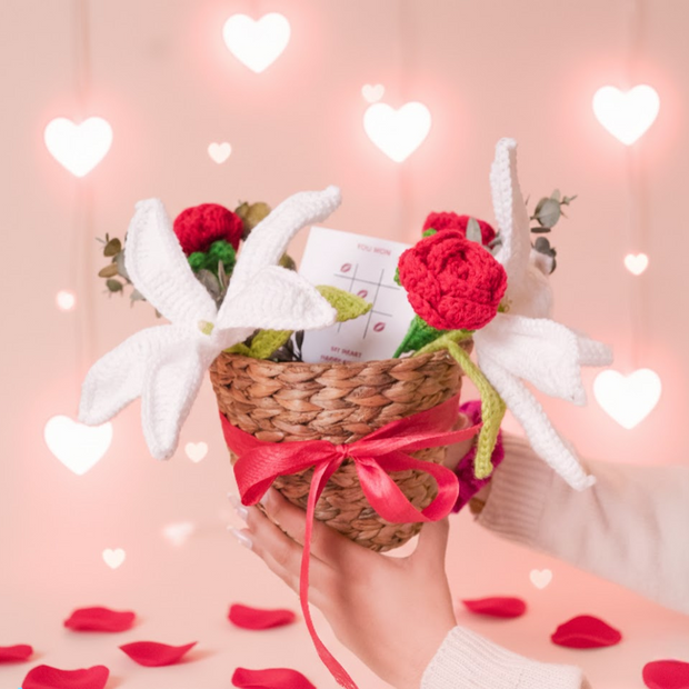 Rustic Romance Bamboo Basket – Handcrafted Floral Gift Hamper | ArteCasa