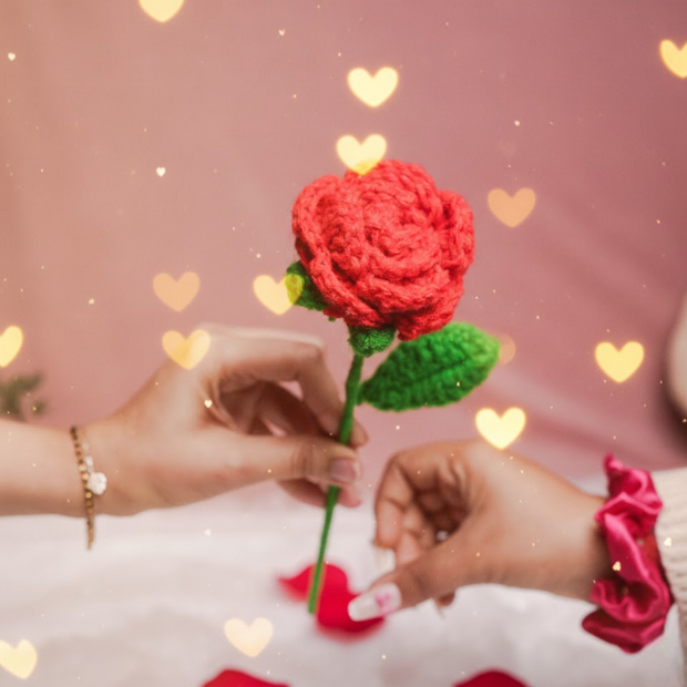 Handcrafted Red Crochet Rose – Forever Flower Décor | ArteCasa