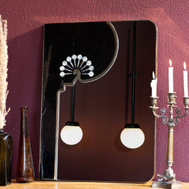 Maur Mirror