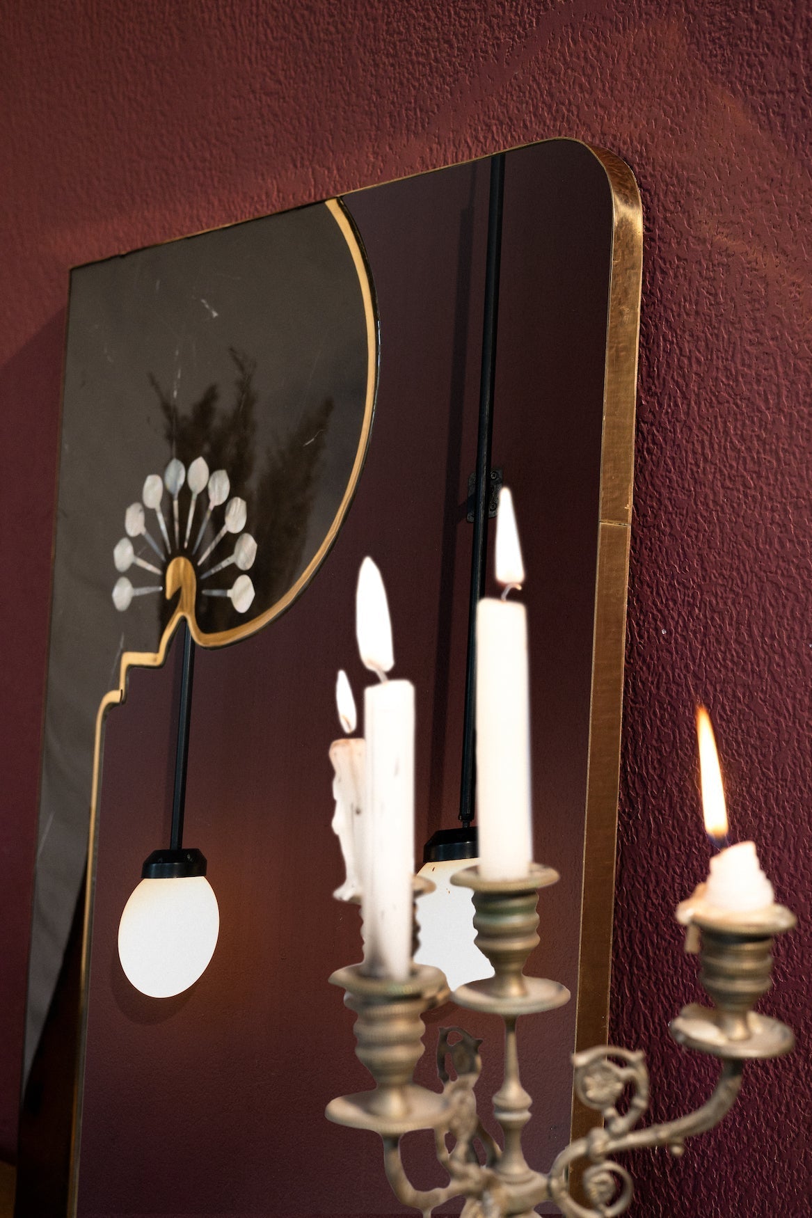 Maur Mirror