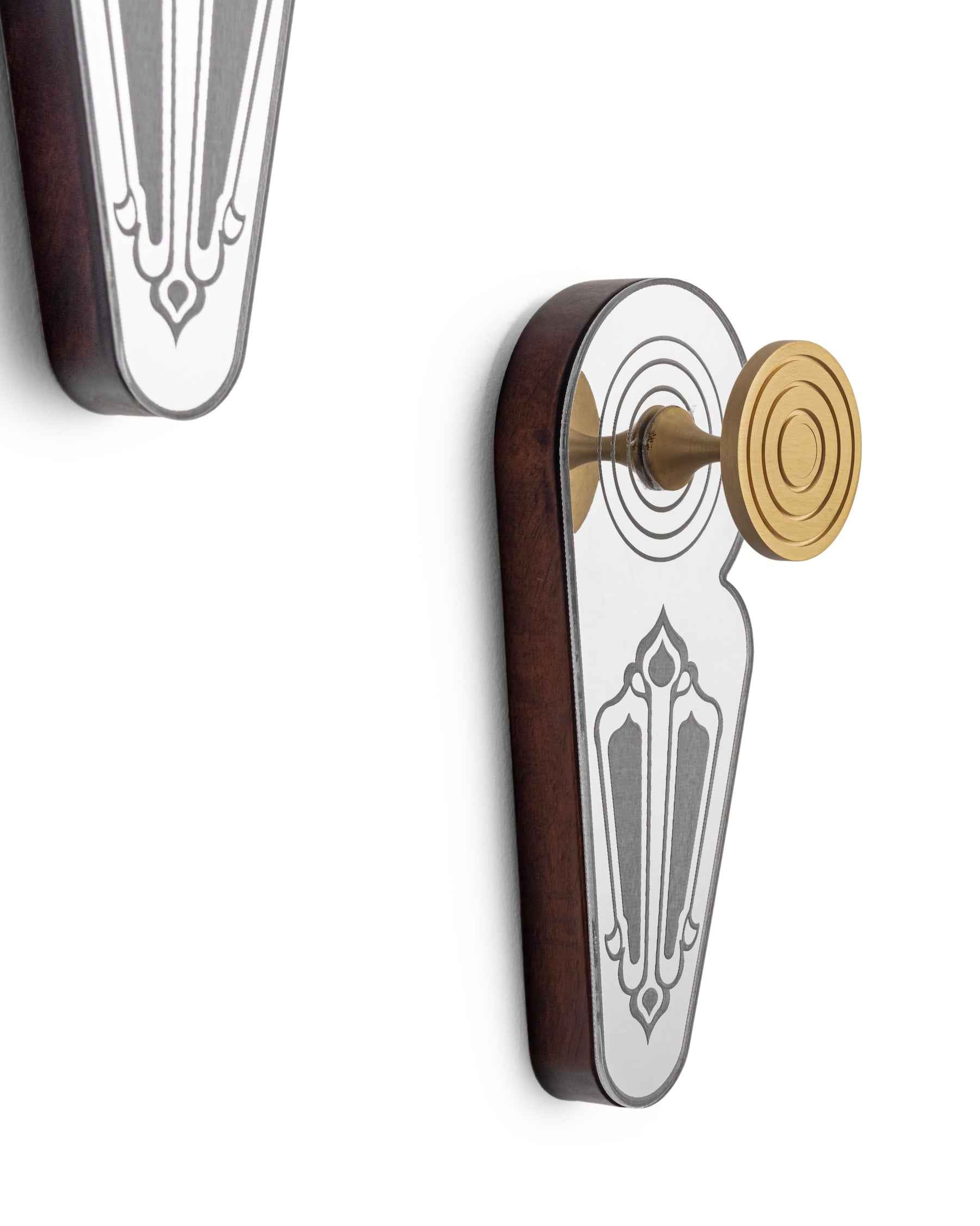 Pratibimb Khadau kooti