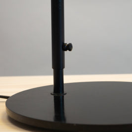Designer lighting for luxury apartments Chic table lamps for 5-star hotelsSophisticated table lamps for high-end interiors