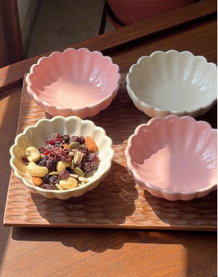 Loom & Bloom hosting set used for serving snacks and small bites.