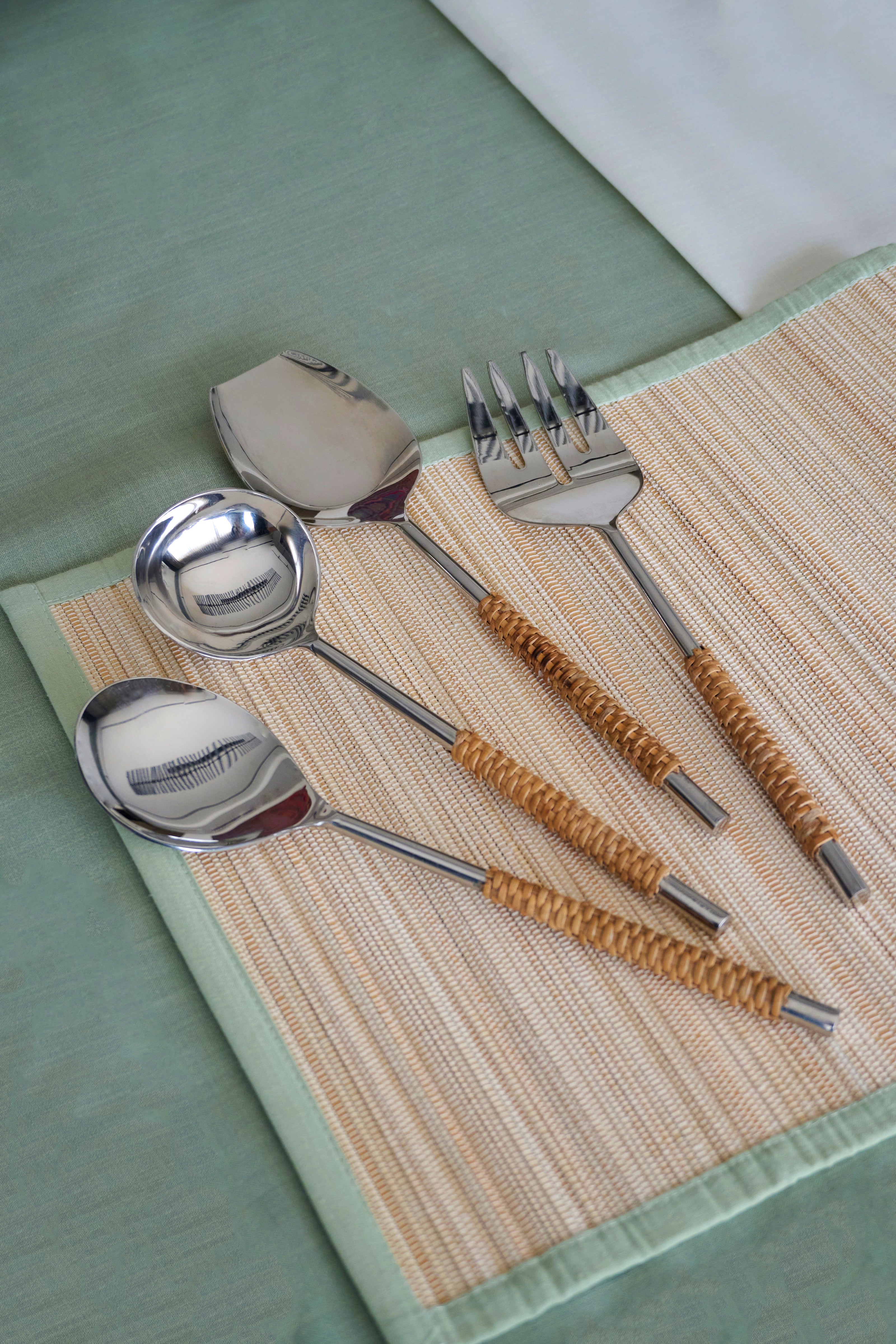 Maison Serving Set