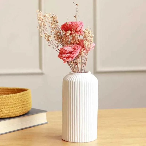 Matt Ribbed Ceramic Vase 21.6 cm for Modern Home Decor | ArteCasa