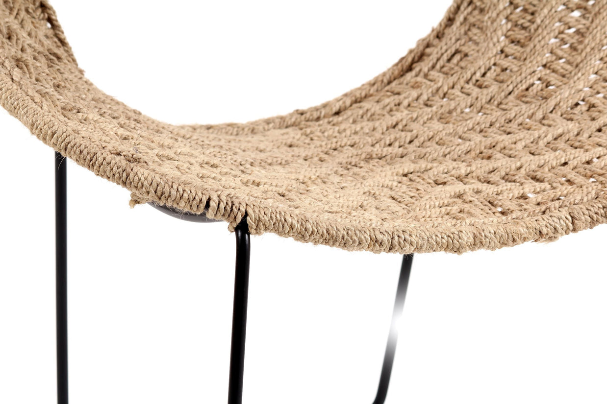 O Void Chair - I MEAN DESIGN