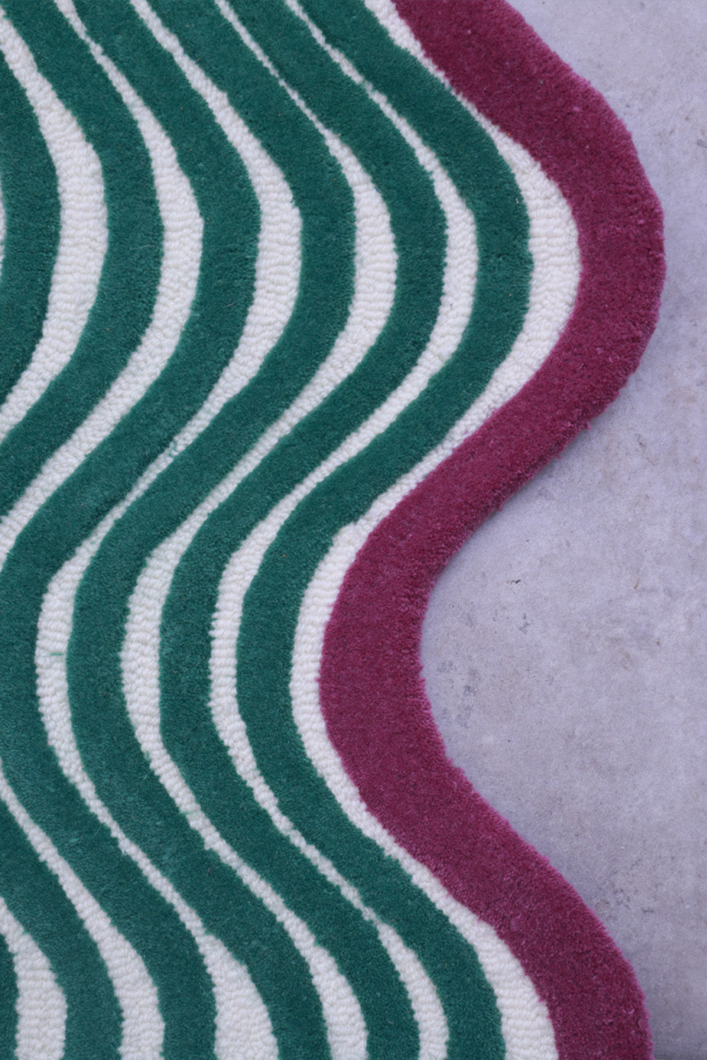 Onda Multicolour Wool 5.5x5.5 feet Irregular Rug - I MEAN DESIGN