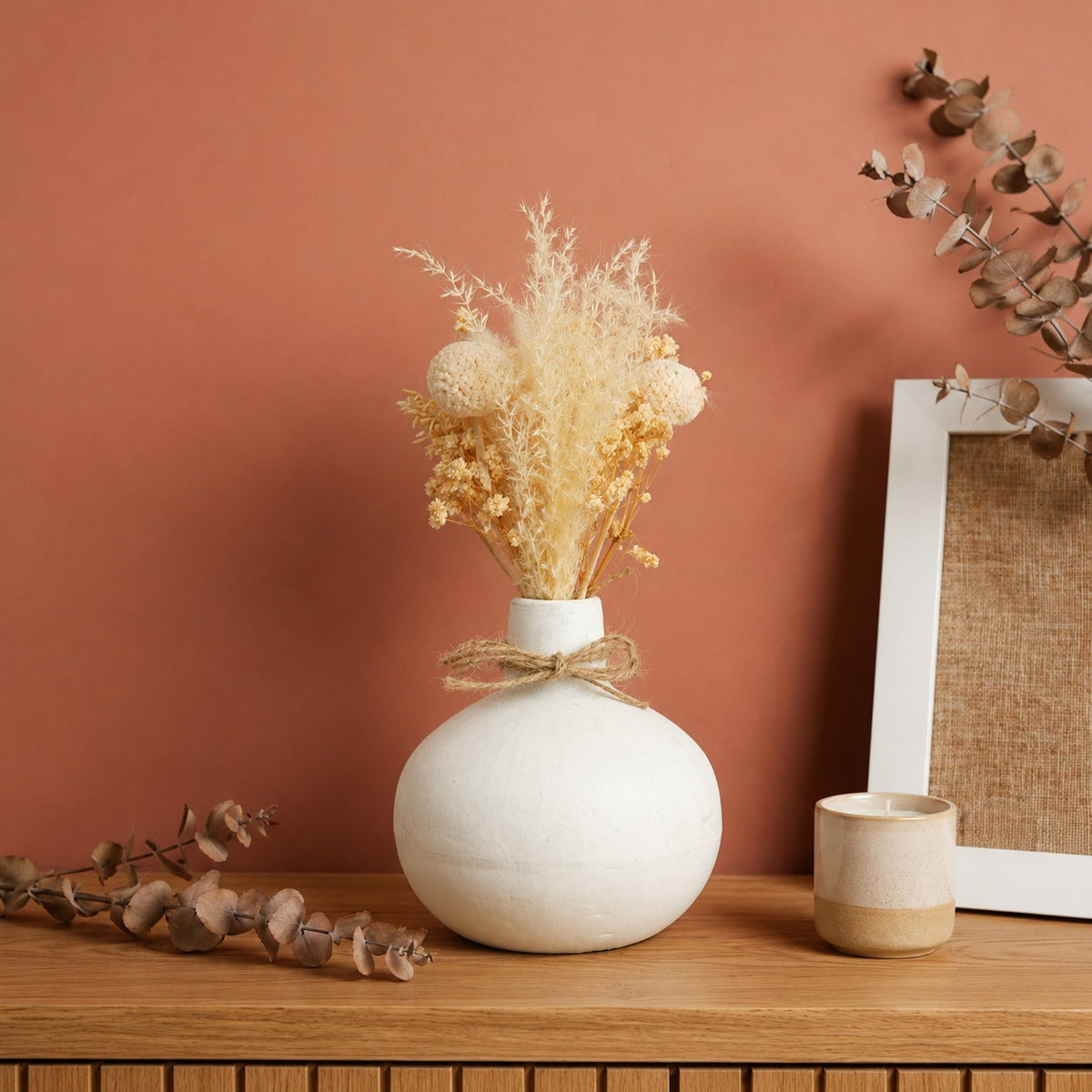 Moonstone Bloom Ceramic Vase with Dried Flowers | Elegant Home Décor - https://artecasa.in/