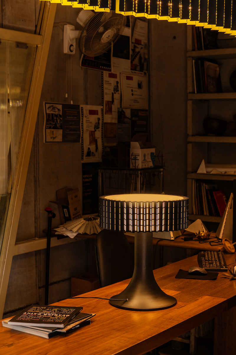 Rukh table Lamp