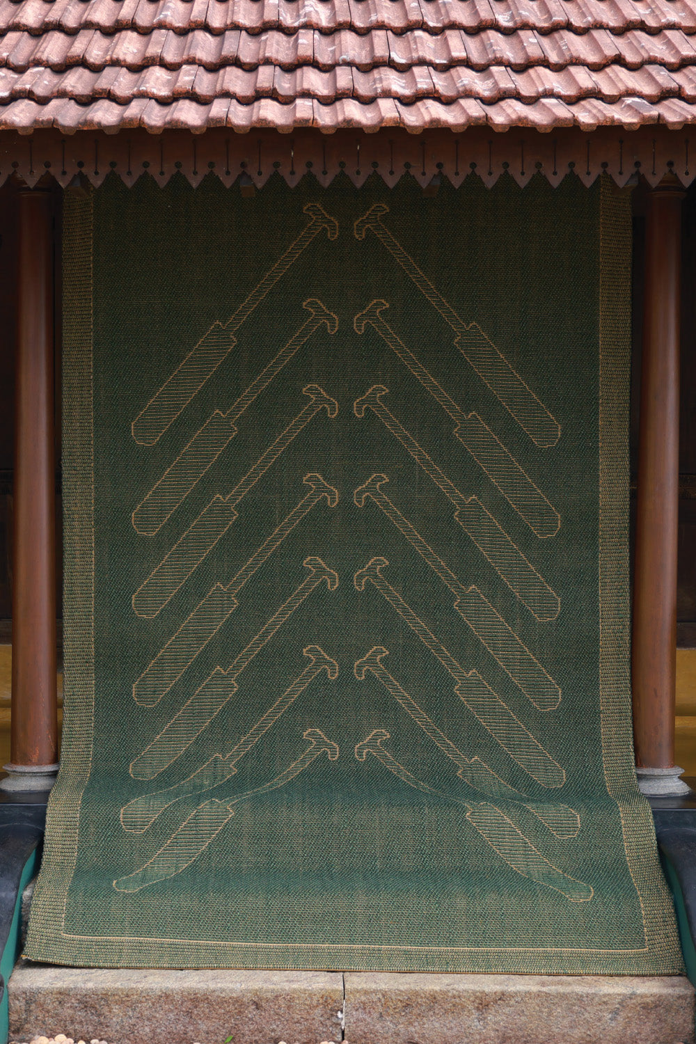 Ottathuzha Green & Gold Sisal 6x9 feet Rectangle Rug - I MEAN DESIGN