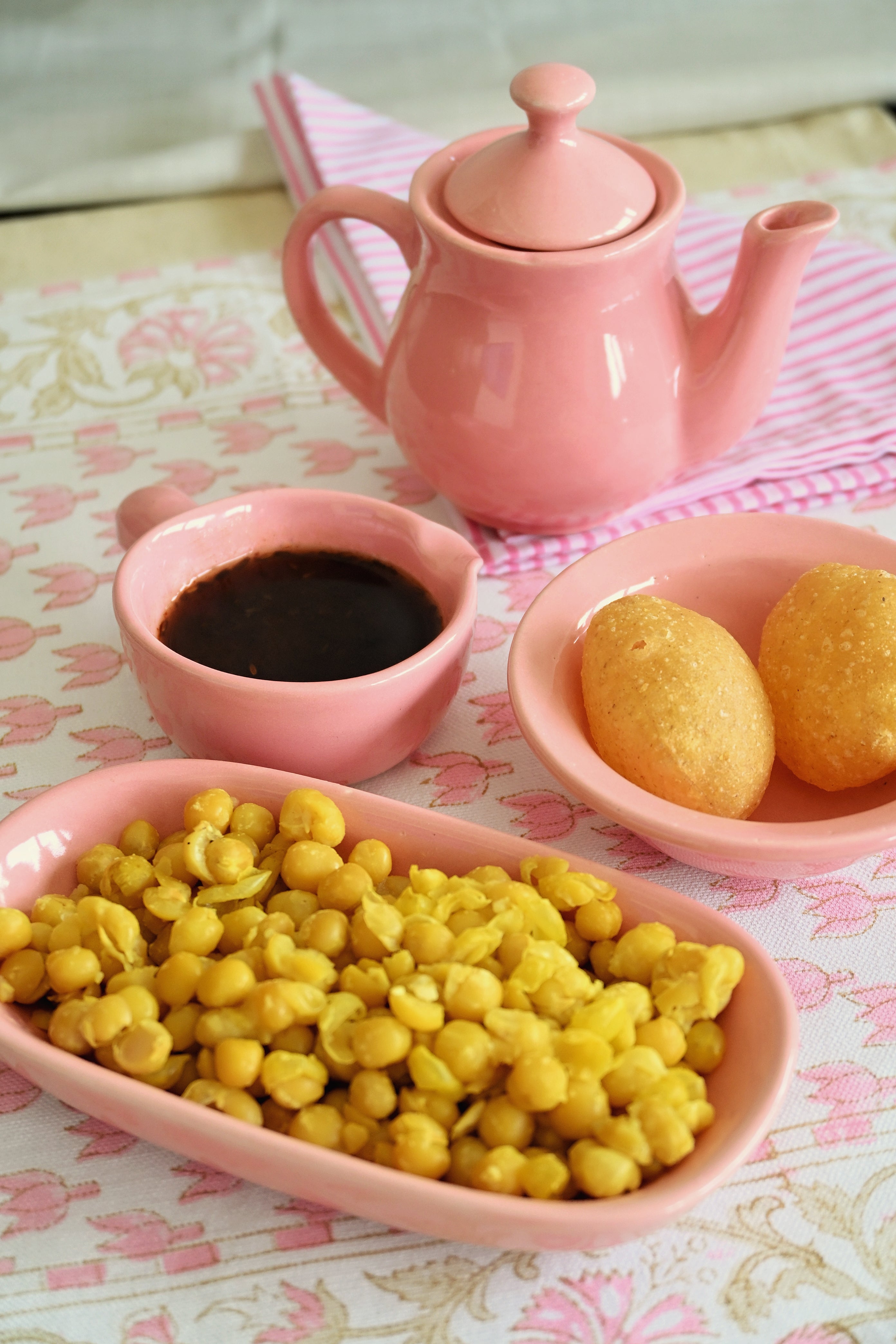 Pink Pantry Serving Set (4-Piece Set)