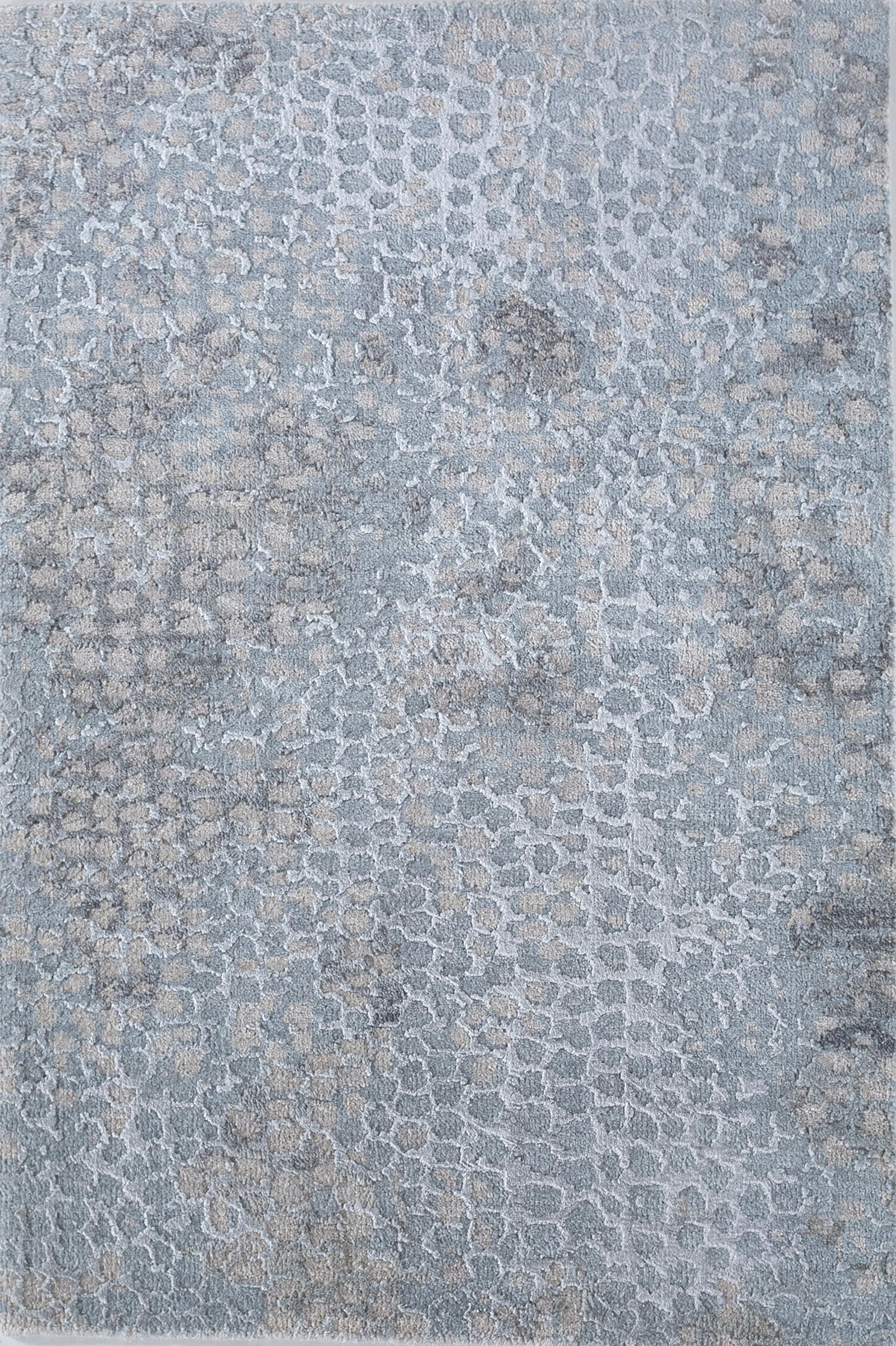 Carpet For Living room 2x3 Feet Grey and Black Wool and Bamboo Silk Rectangle Abstract Rug