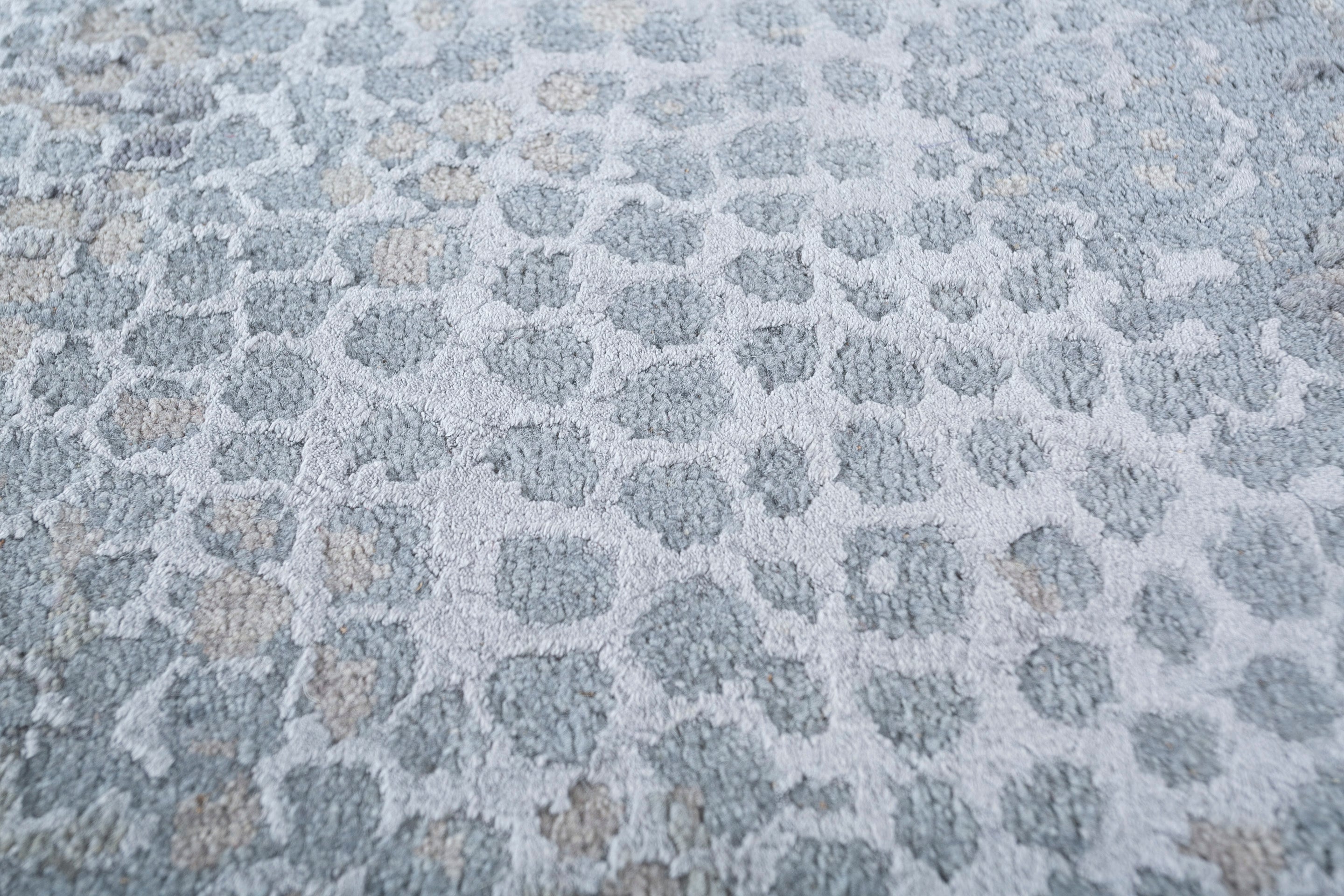 Carpet For Living room 2x3 Feet Grey and Black Wool and Bamboo Silk Rectangle Abstract Rug