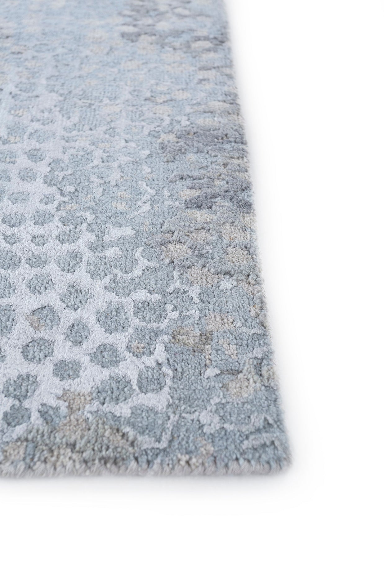 Carpet For Living room 2x3 Feet Grey and Black Wool and Bamboo Silk Rectangle Abstract Rug