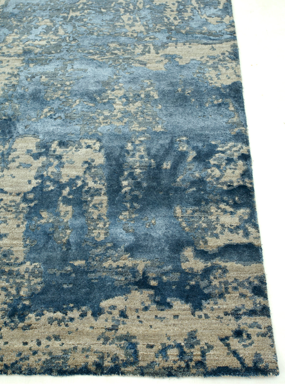 Carpet For Living room 2x3 Feet Grey and Black Wool and Bamboo Silk Rectangle Abstract Rug - I MEAN DESIGN