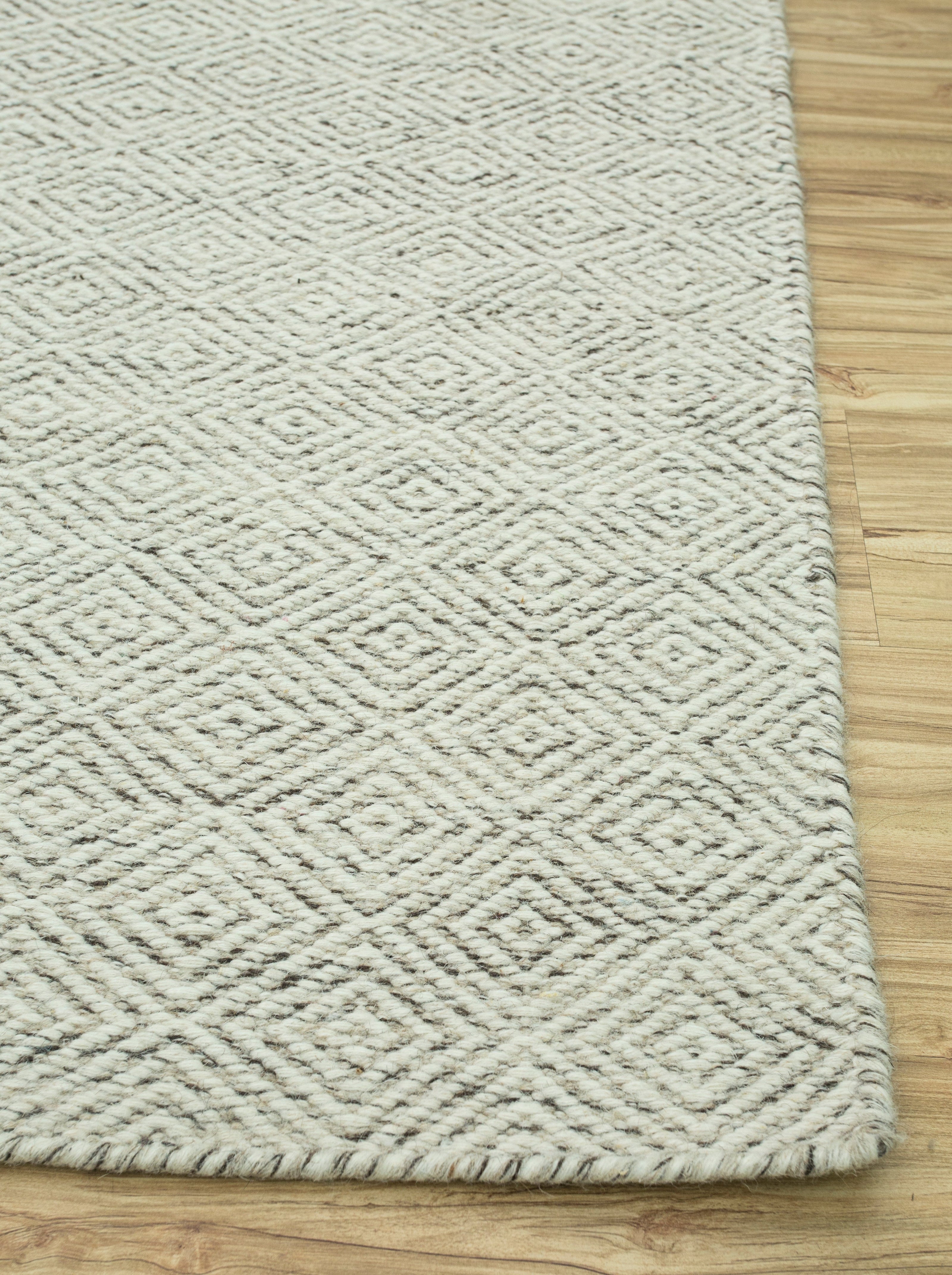 Carpet For Living room 2x3 Feet Ivory Wool Rectangle Solid Rug
