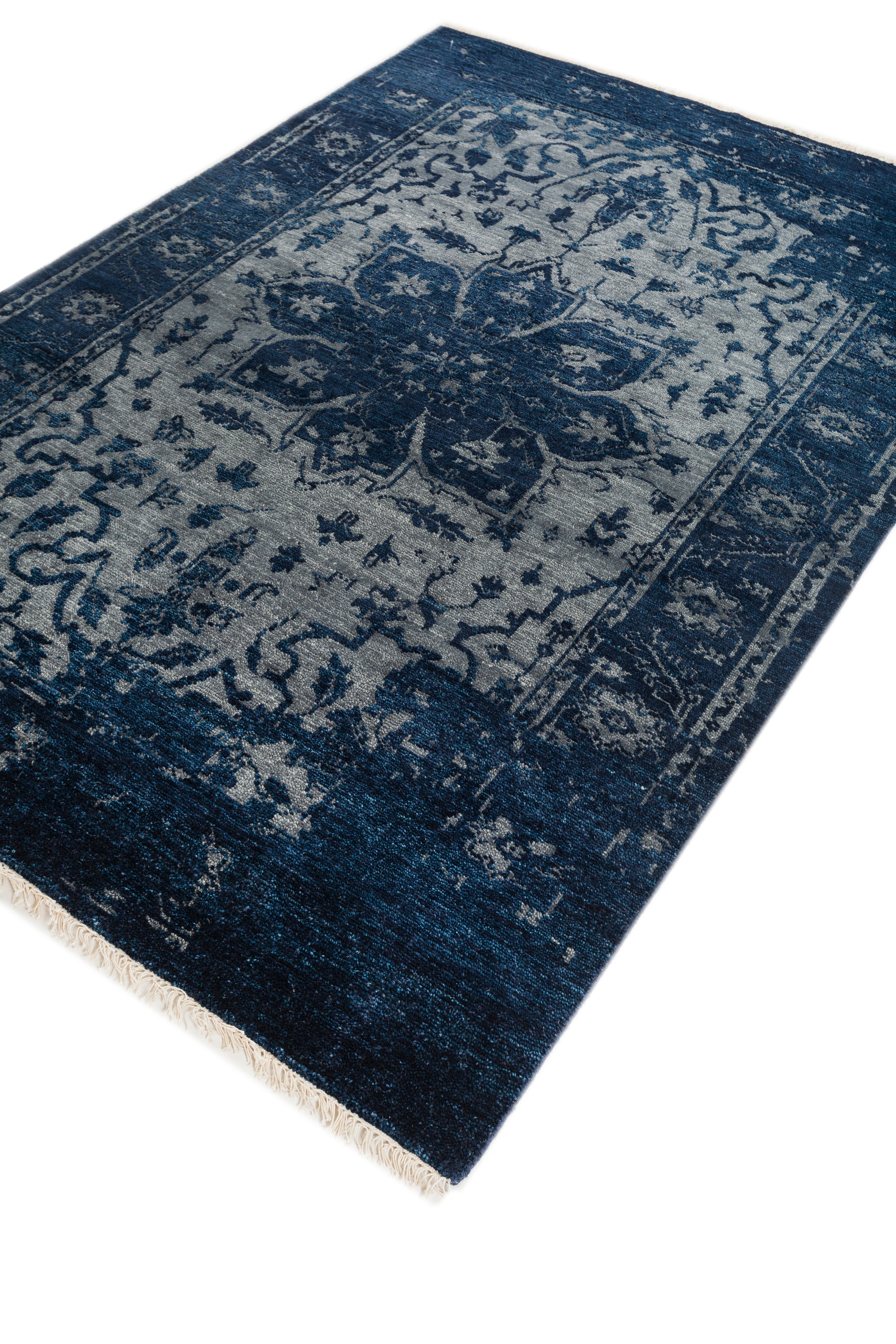 Carpet For Living room 2X3 Feet Blue Wool Rectangle Vintage And Distressed Rug