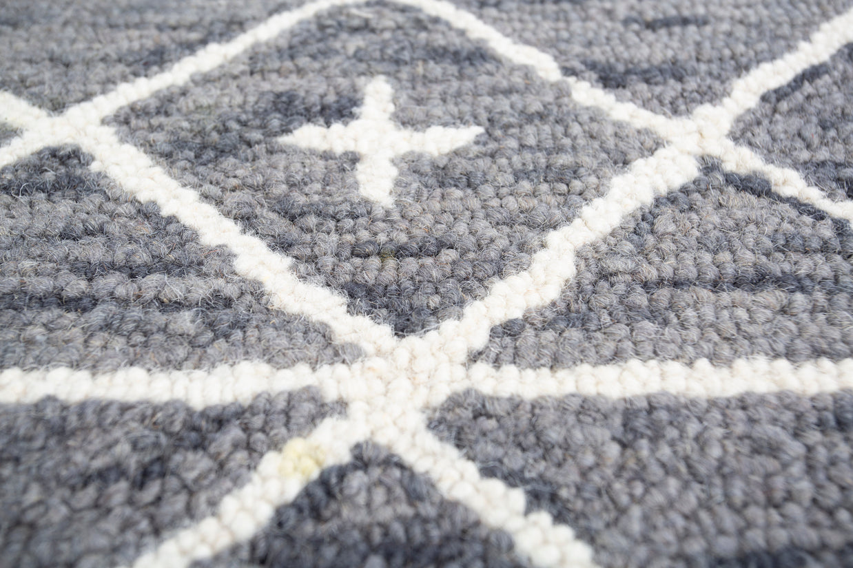 Carpet For Living room 8X10 Feet Grey And Black Wool Rectangle Moroccan And Tribal Rug - I MEAN DESIGN