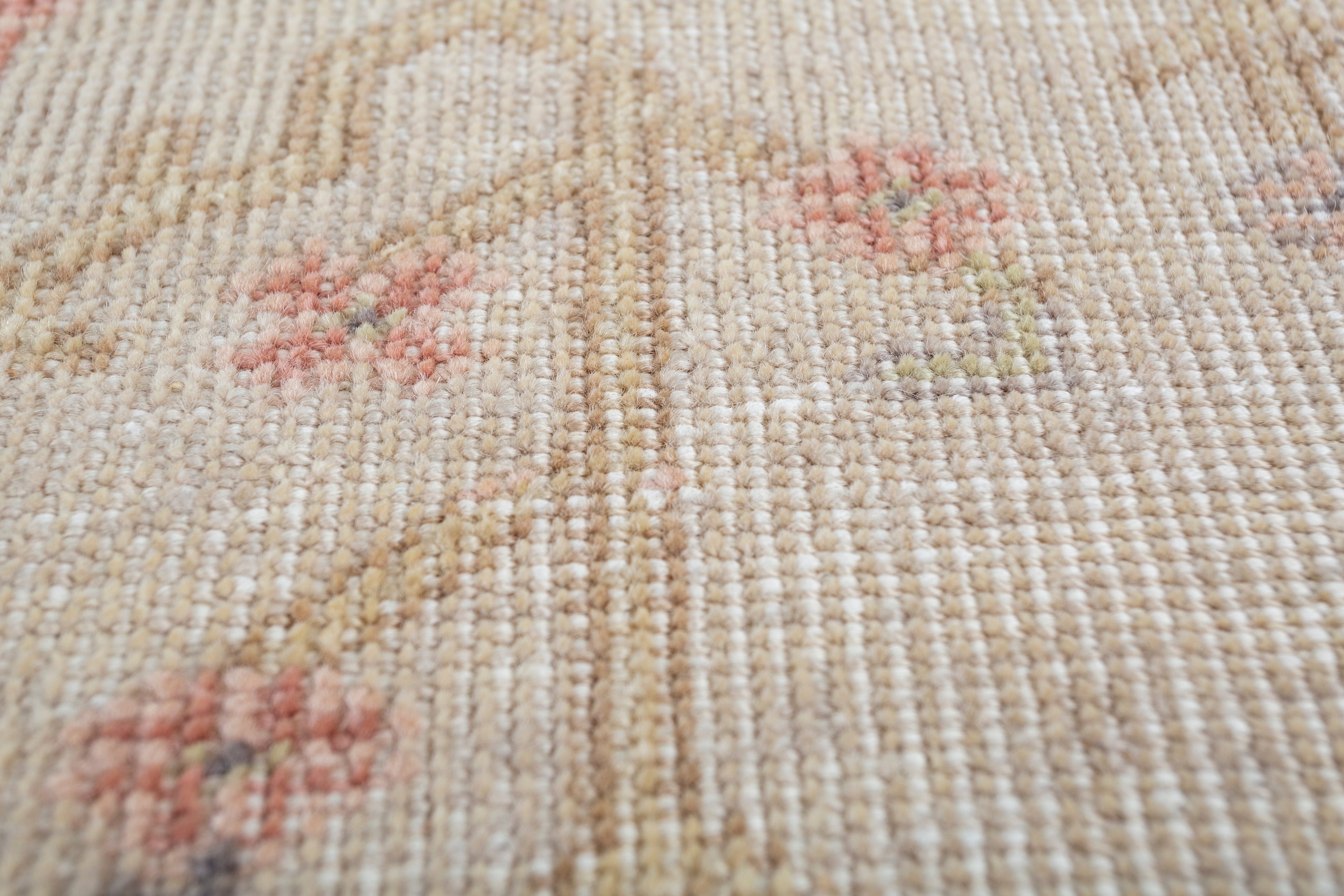 Carpet For Living room 2X3 Feet Beige And Brown Wool Rectangle Vintage And Distressed Rug - I MEAN DESIGN