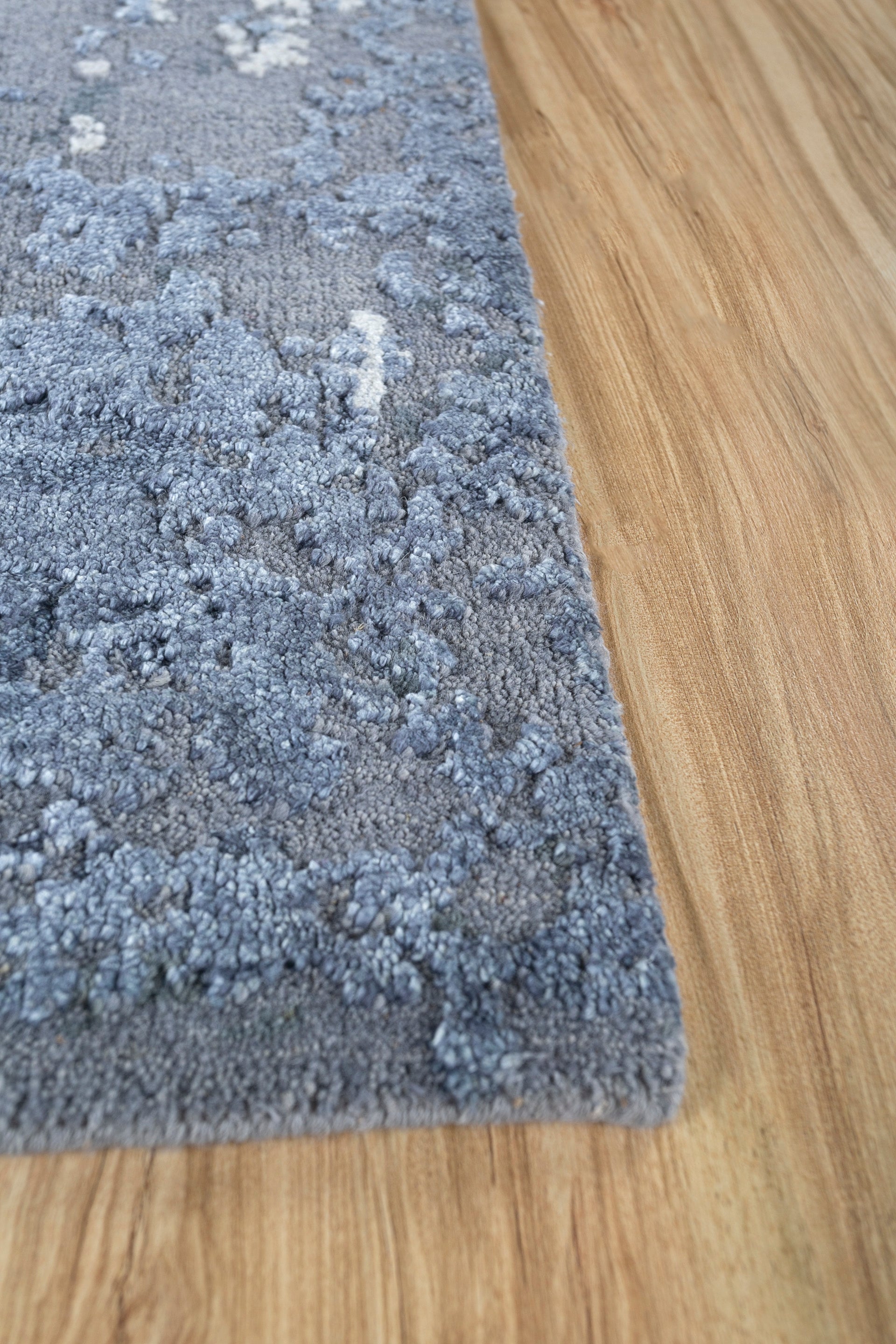 Carpet For Living room 2x3 Feet Grey and Black Wool and Silk Rectangle Abstract Rug