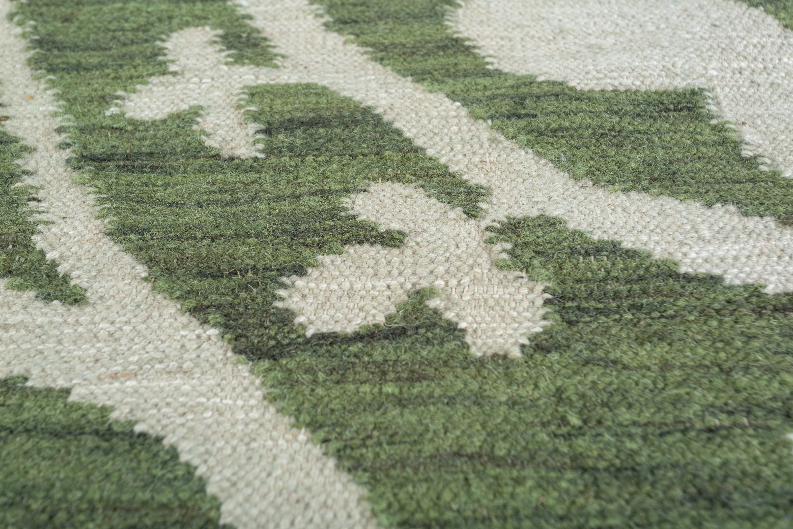 Carpet For Living room 9X12 Feet Green Wool & Viscose Rectangle Abstract Rug