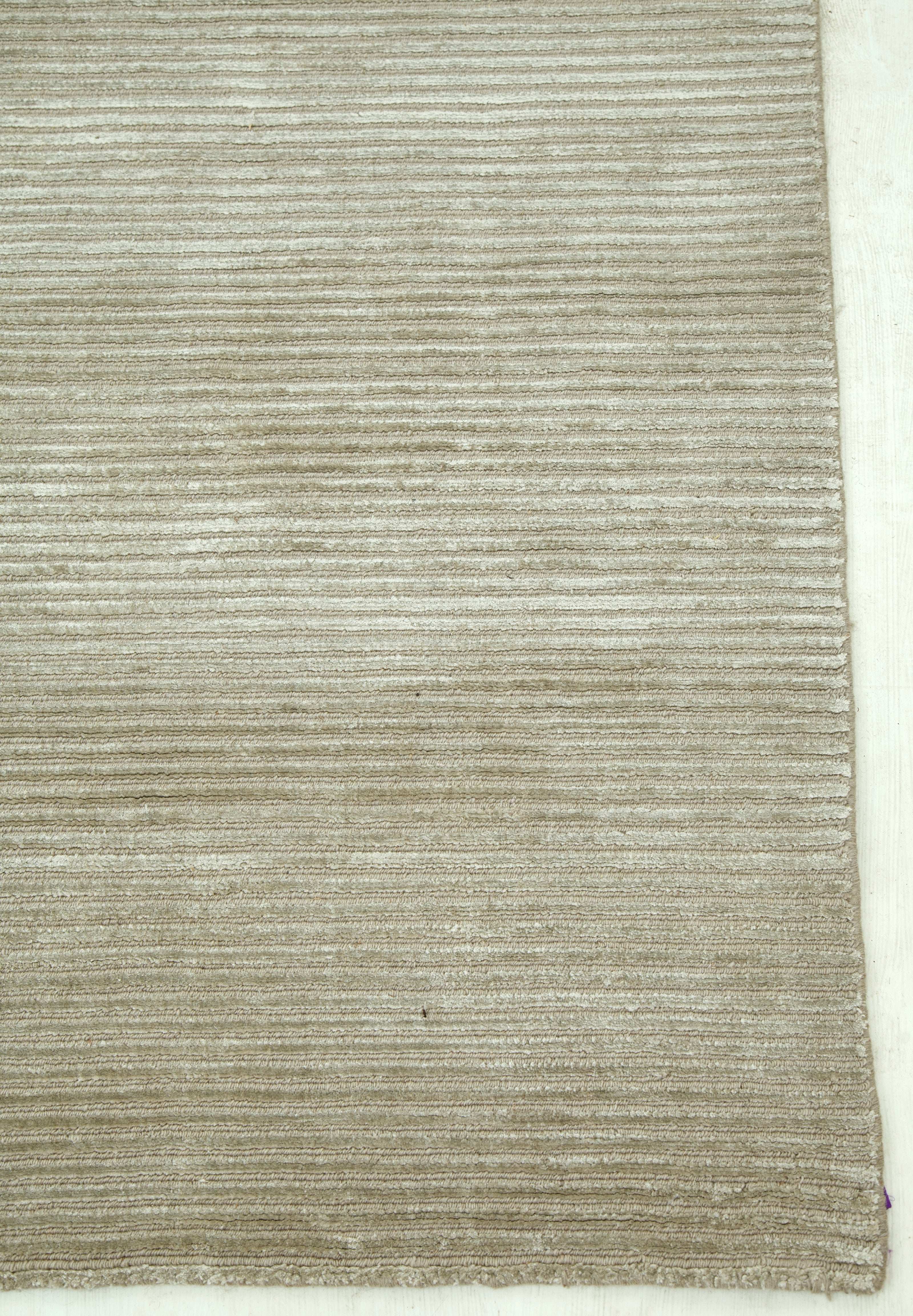 Carpet For Living room 4X6 Feet Ivory Wool & Viscose Rectangle Solid Rug