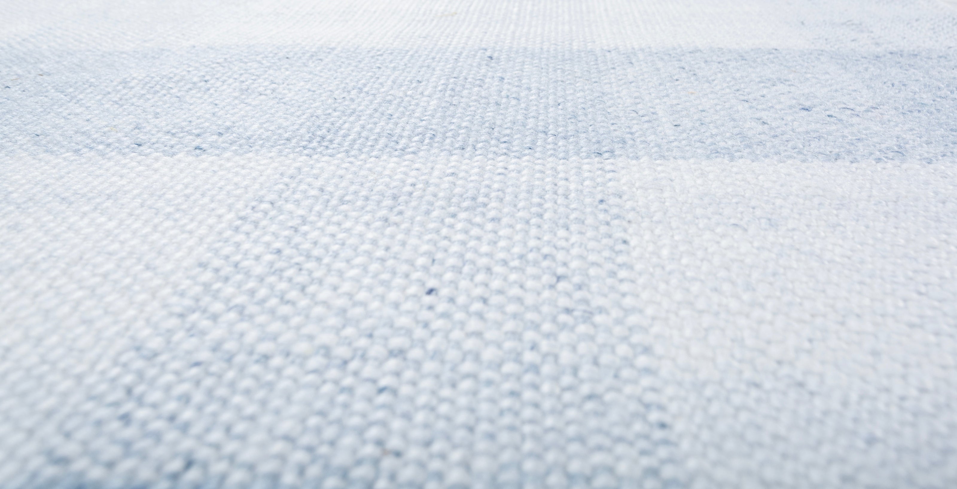 Carpet For Living room 4X6 Feet Blue Polyester Rectangle Geometric And Stripes Rug