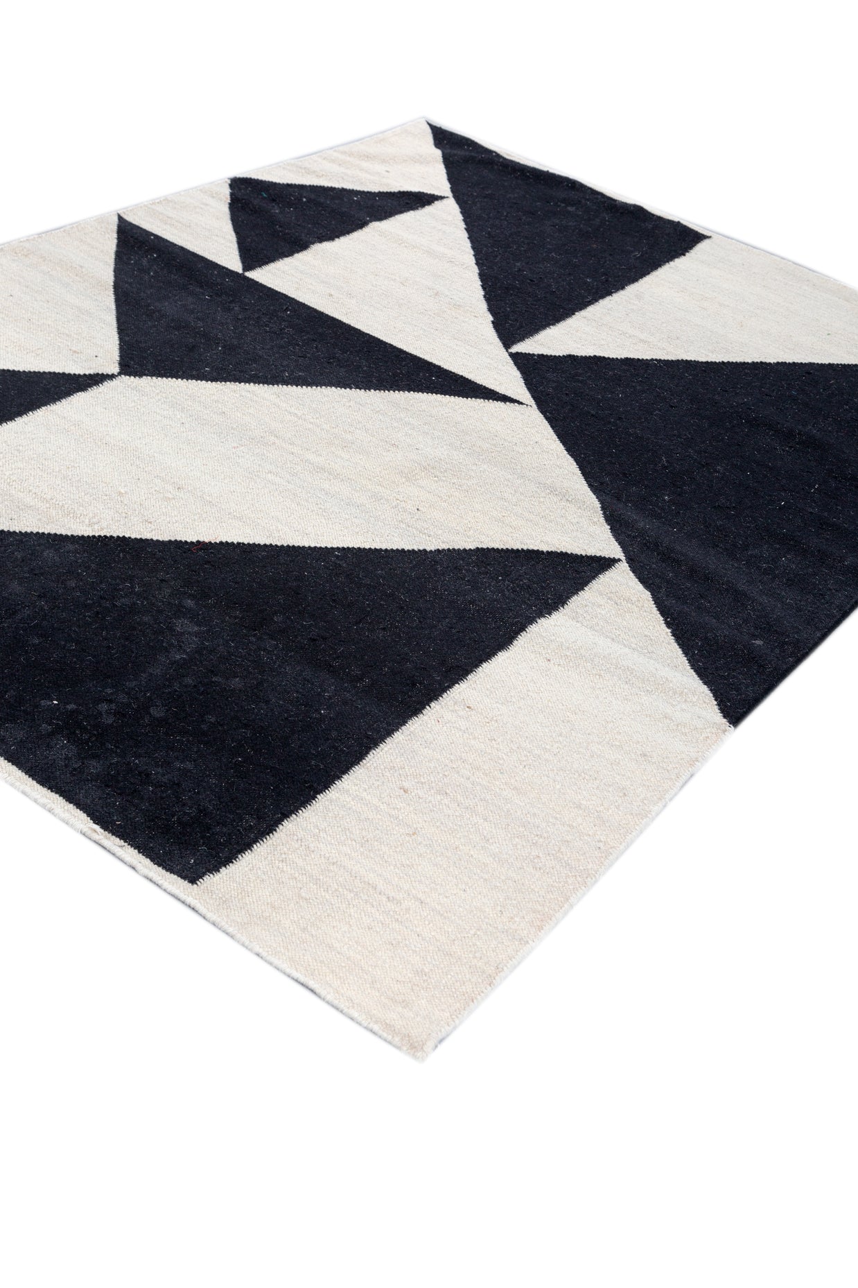 Carpet For Living room 5'3X7'6 Feet Grey And Black Wool Rectangle Geometric And Stripes Rug