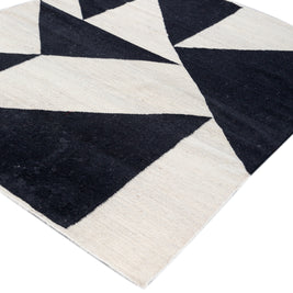 Carpet For Living room 5'3X7'6 Feet Grey And Black Wool Rectangle Geometric And Stripes Rug