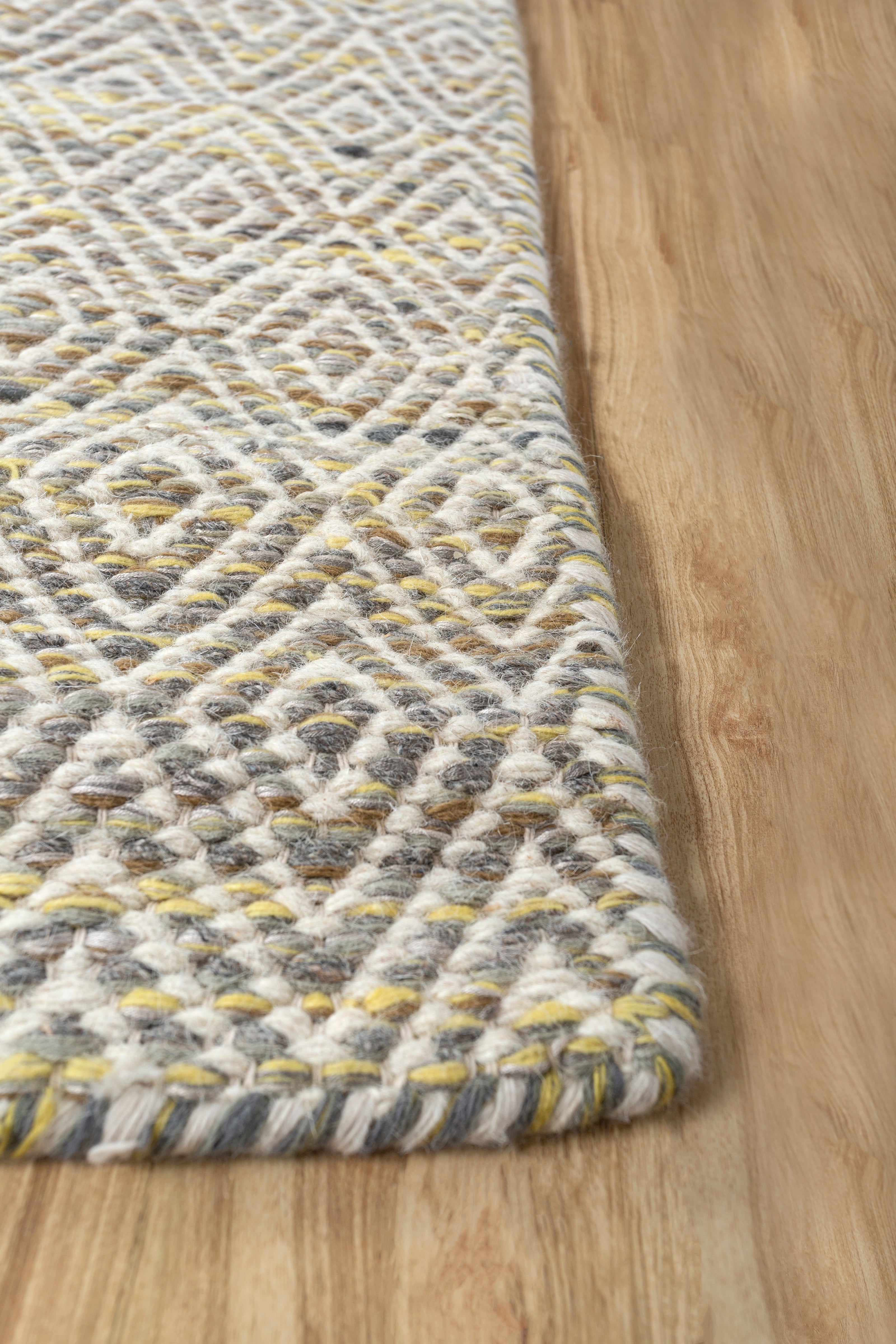 Carpet For Living room 6x9 Feet Red and Orange Wool and Viscose Rectangle Abstract Rug