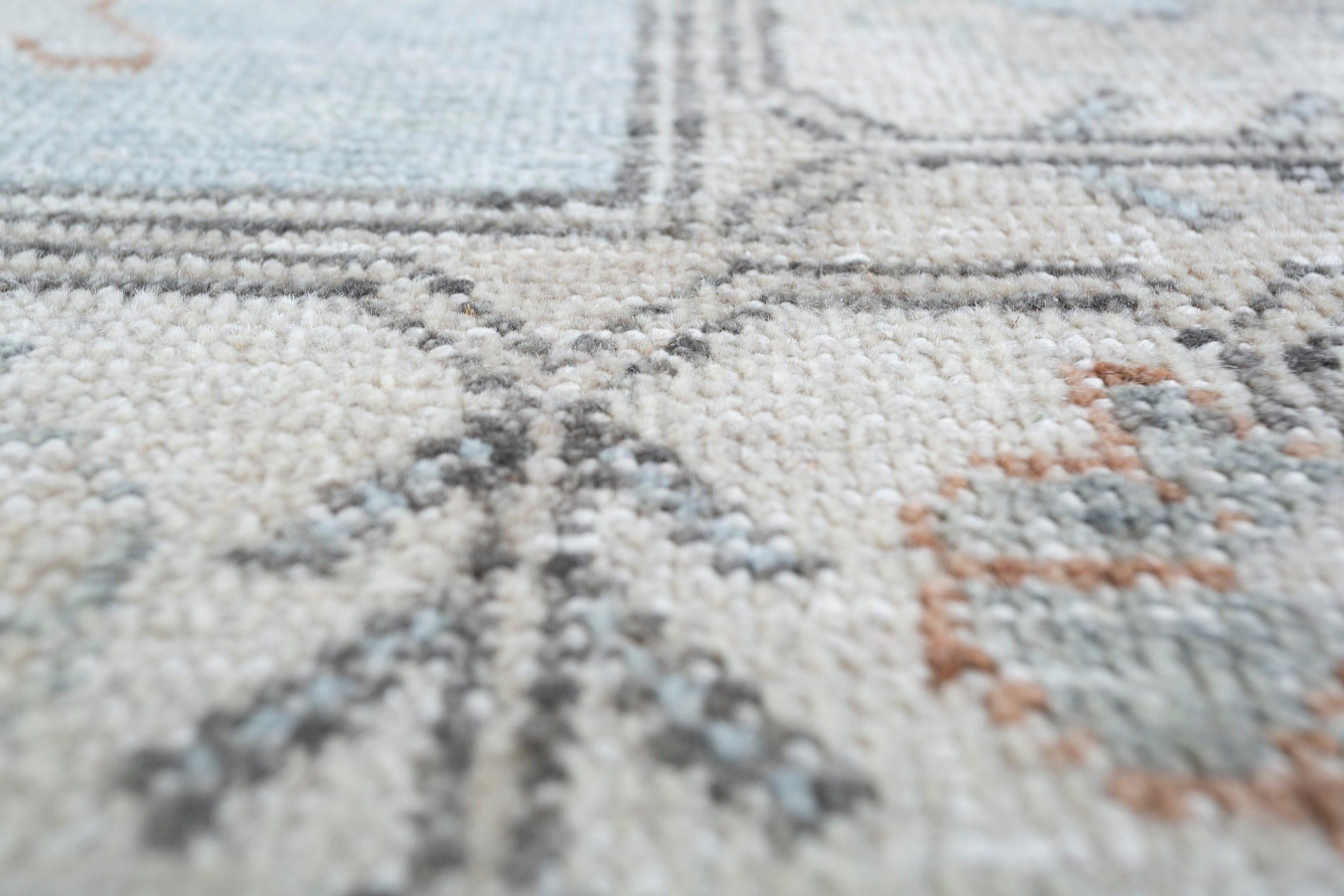 Carpet For Living room 6x9 Feet Ivory Wool Rectangle Vintage and Distressed Rug