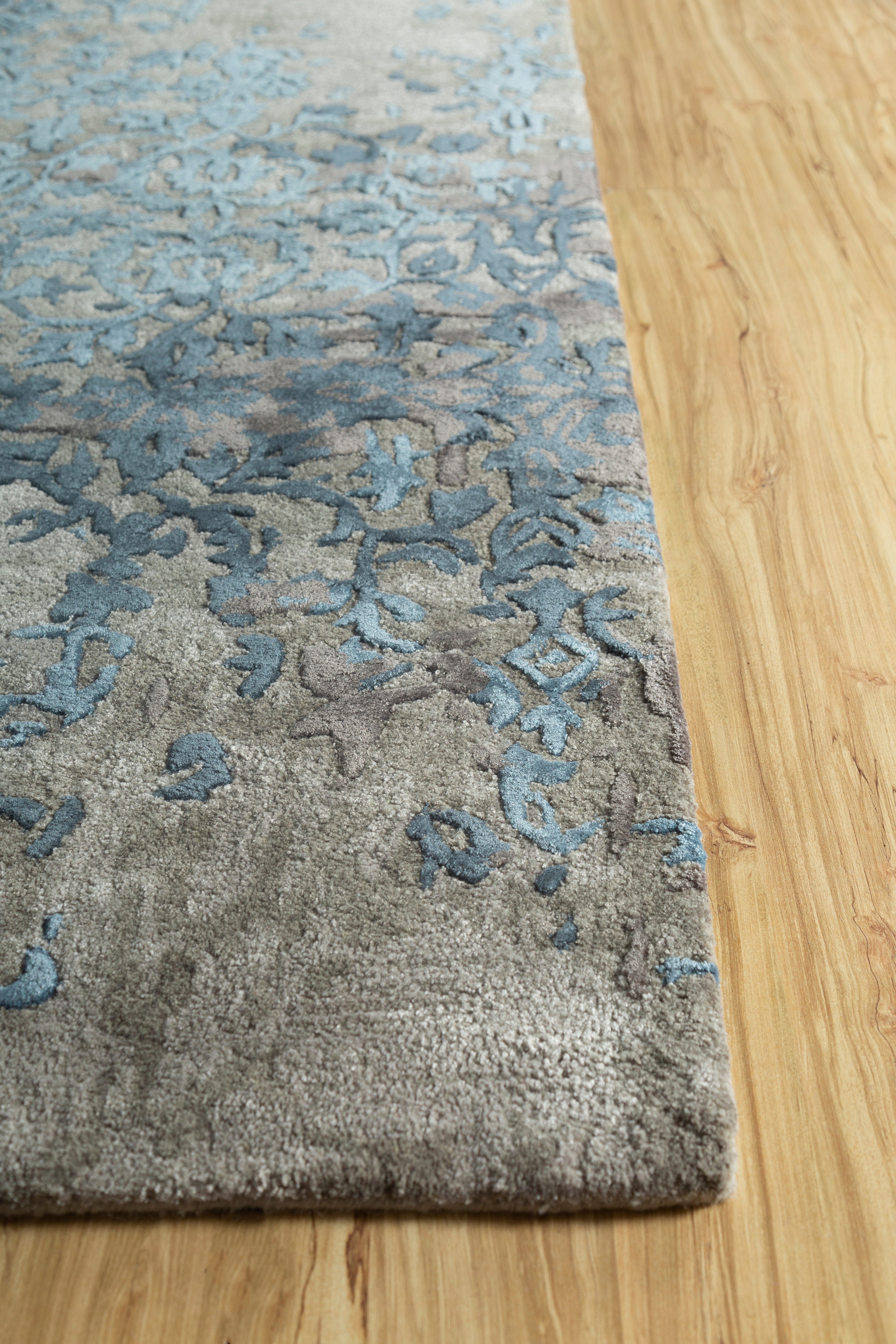 Carpet For Living room 4x6 Feet Grey And Black Wool and Viscose Rectangle Vintage and Distressed Rug