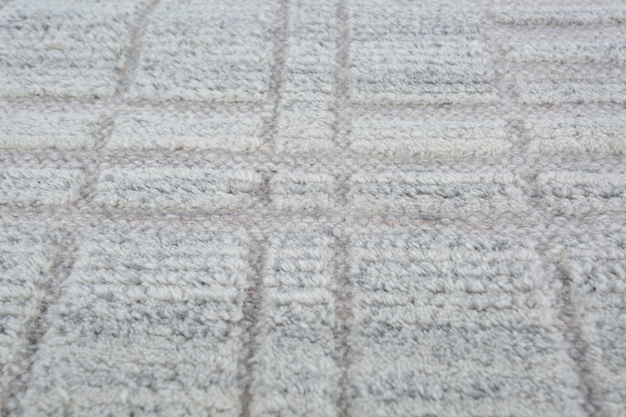 Carpet For Living room 4X6 Feet Grey And Black Wool & Viscose Rectangle Moroccan And Tribal Rug