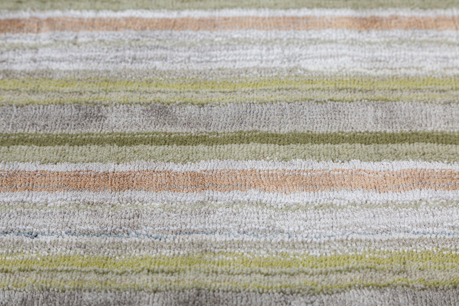 Carpet For Living room 6X9 Feet Green Wool & Viscose Rectangle Solid Rug - I MEAN DESIGN