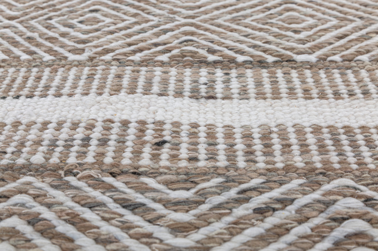 Carpet For Living room 6x9 Feet Beige and Brown Wool and Polyester Rectangle Vintage and Distressed Rug