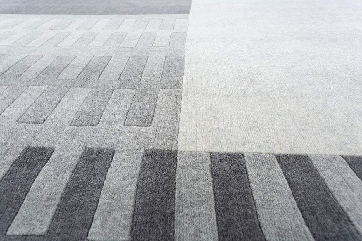 Carpet For Living room 6X9 Feet Grey And Black Wool Rectangle Geometric And Stripes Rug