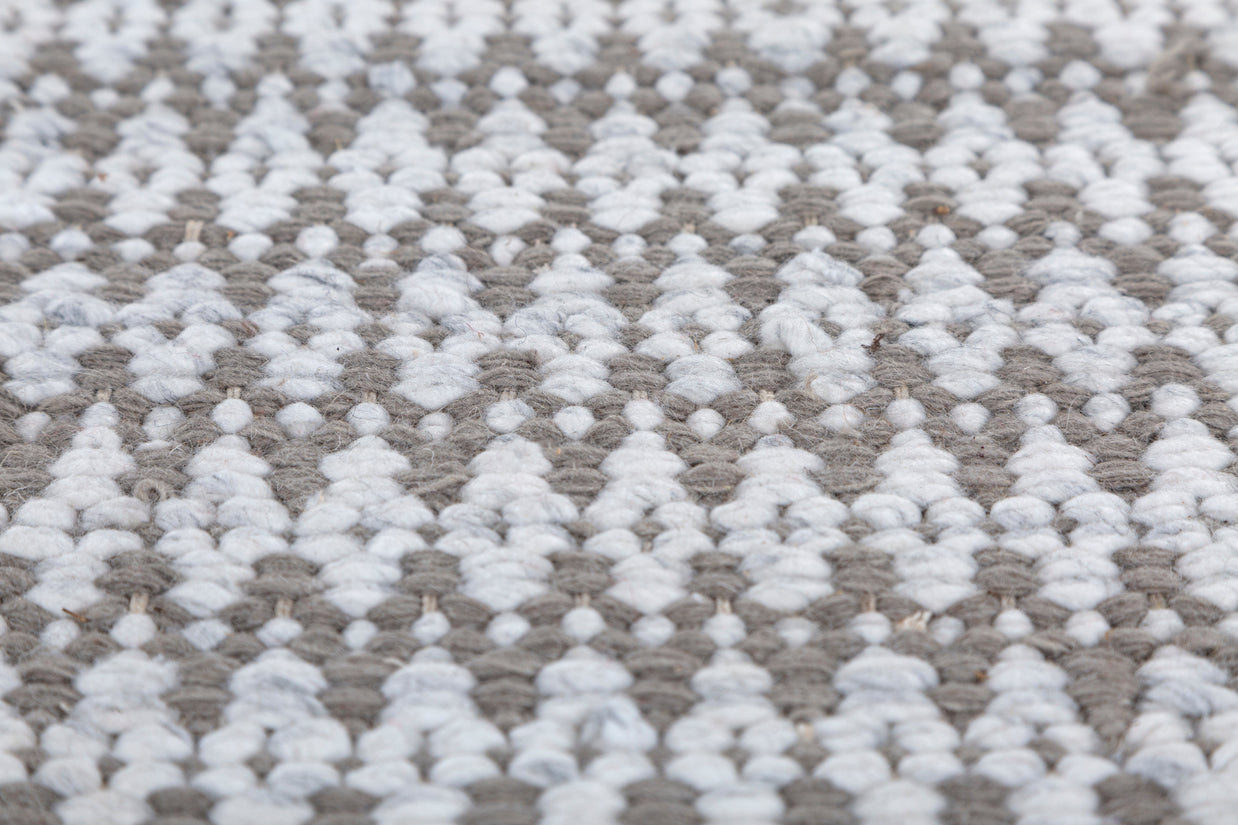 Carpet For Living room 6x9 Feet Grey and Black Wool and Polyester Rectangle Vintage and Distressed Rug