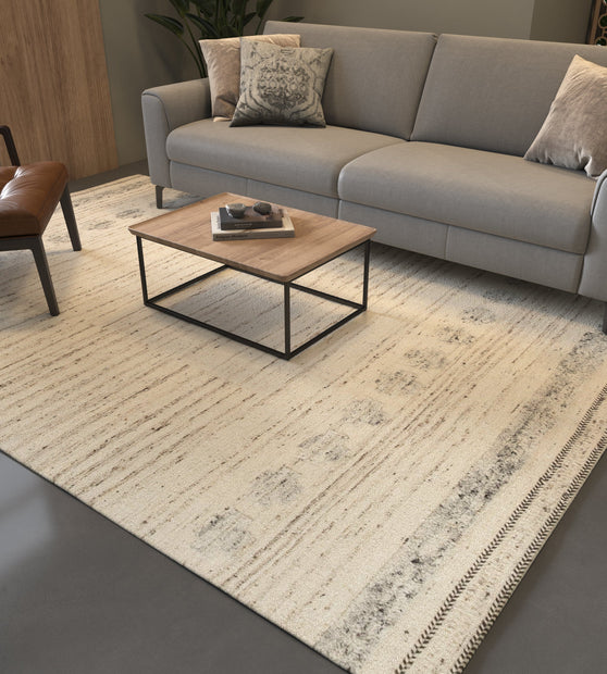 Carpet For Living room 5'6X8 Feet Ivory Wool Rectangle Vintage and Distressed Rug