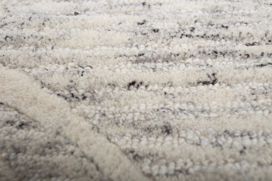 Carpet For Living room 5X8 Feet Ivory Wool Rectangle Moroccan And Tribal Rug - I MEAN DESIGN