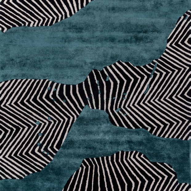 Carpet For Living room 6x9 Feet Grey and Black Wool and Viscose Rectangle Abstract Rug