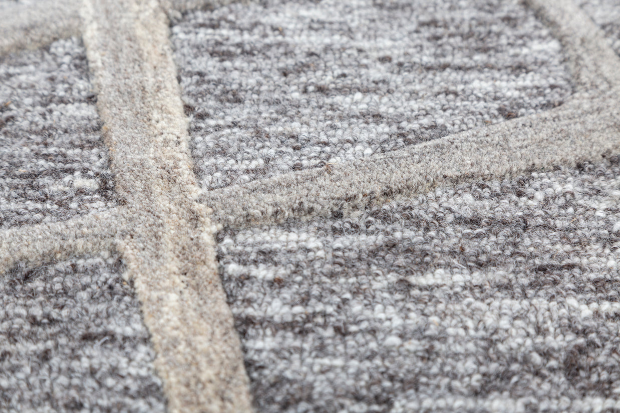 Carpet For Living room 4X6 Feet Grey And Black Wool & Viscose Rectangle Moroccan And Tribal Rug
