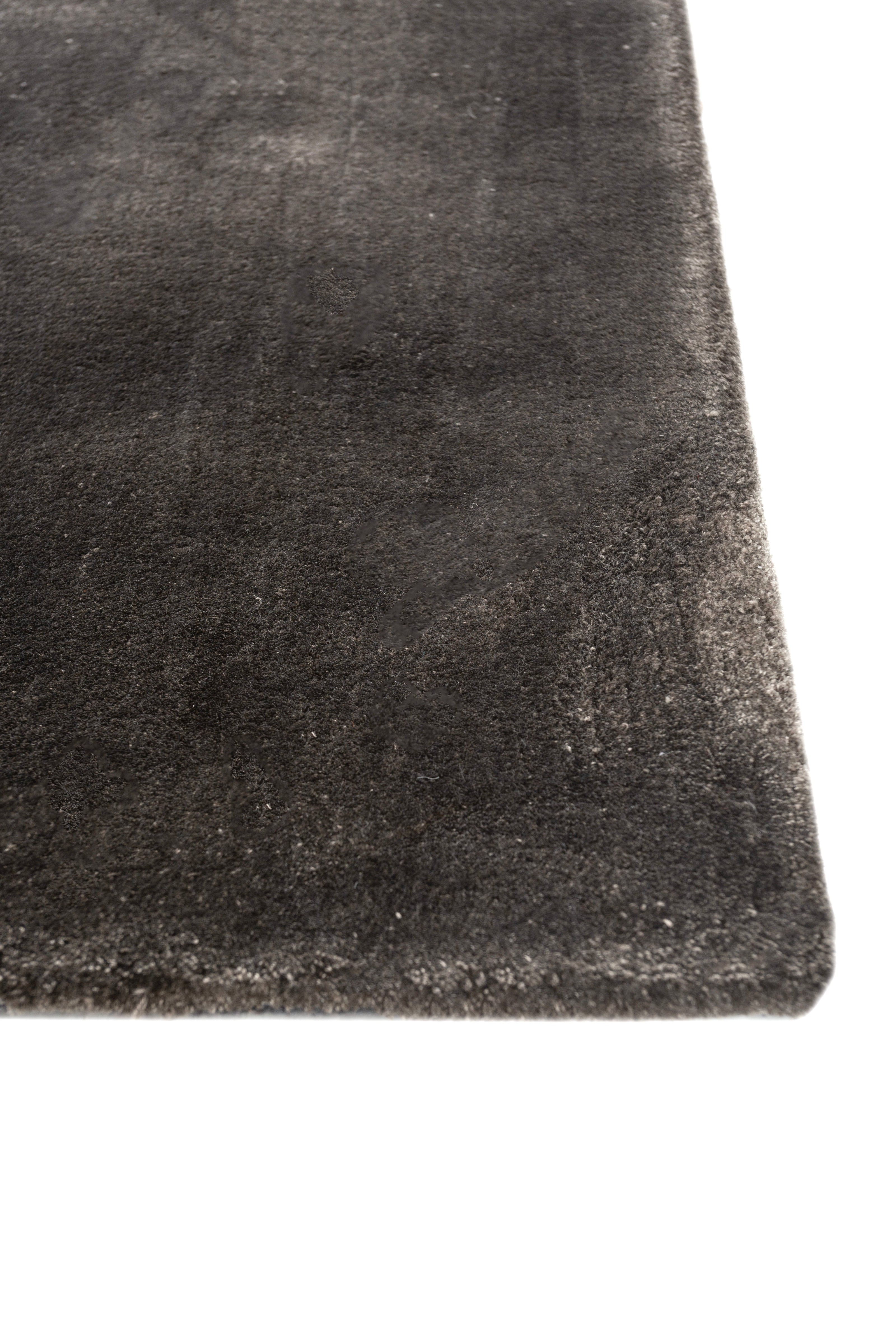 Carpet For Living room 6X9 Feet Grey And Black Viscose Rectangle Solid Rug