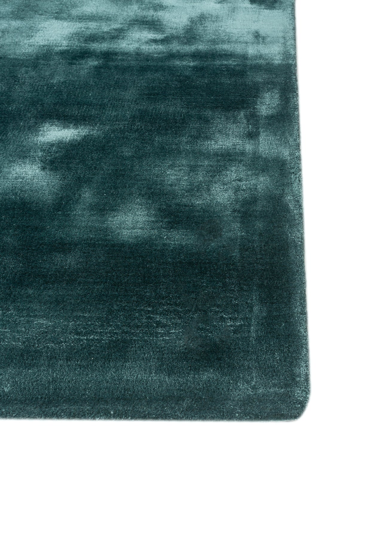 Carpet For Living room 4X6 Feet Blue Viscose Rectangle Solid Rug