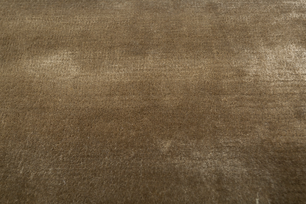 Carpet For Living room 4X6 Feet Green Viscose Rectangle Solid Rug