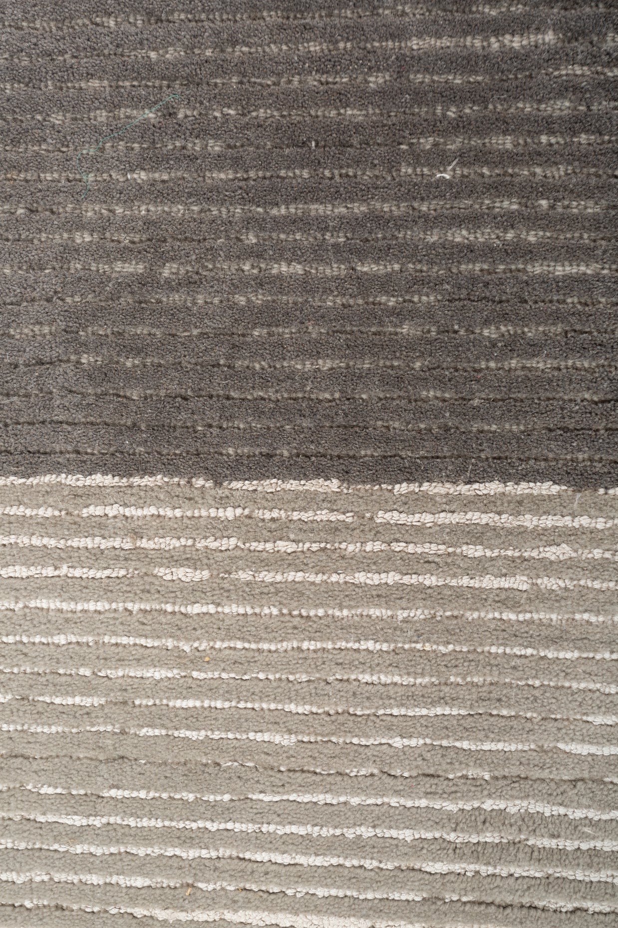 Carpet For Living room 5X8 Feet Grey And Black Wool & Viscose Rectangle Solid Rug