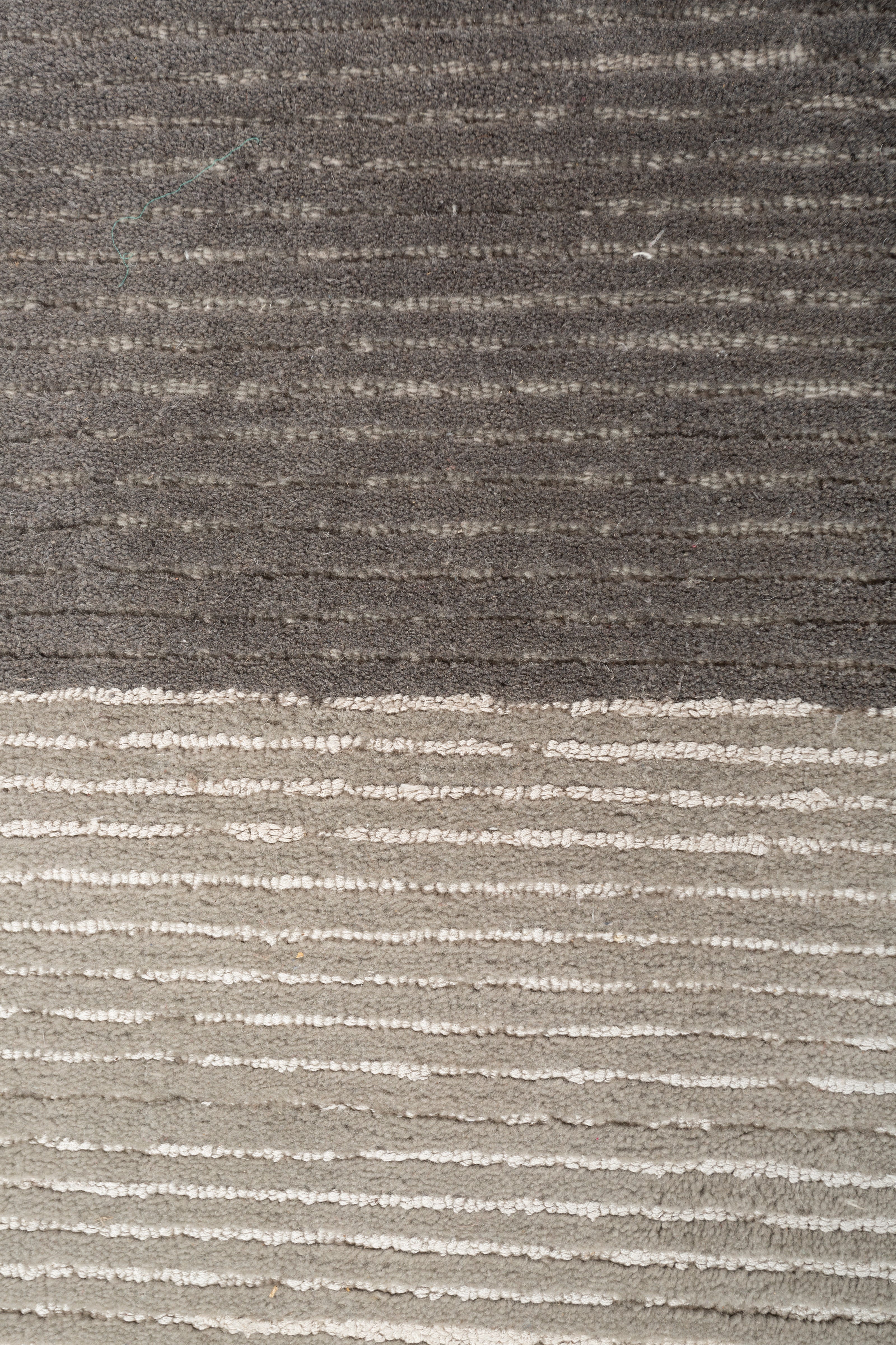 Carpet For Living room 5X8 Feet Grey And Black Wool & Viscose Rectangle Solid Rug