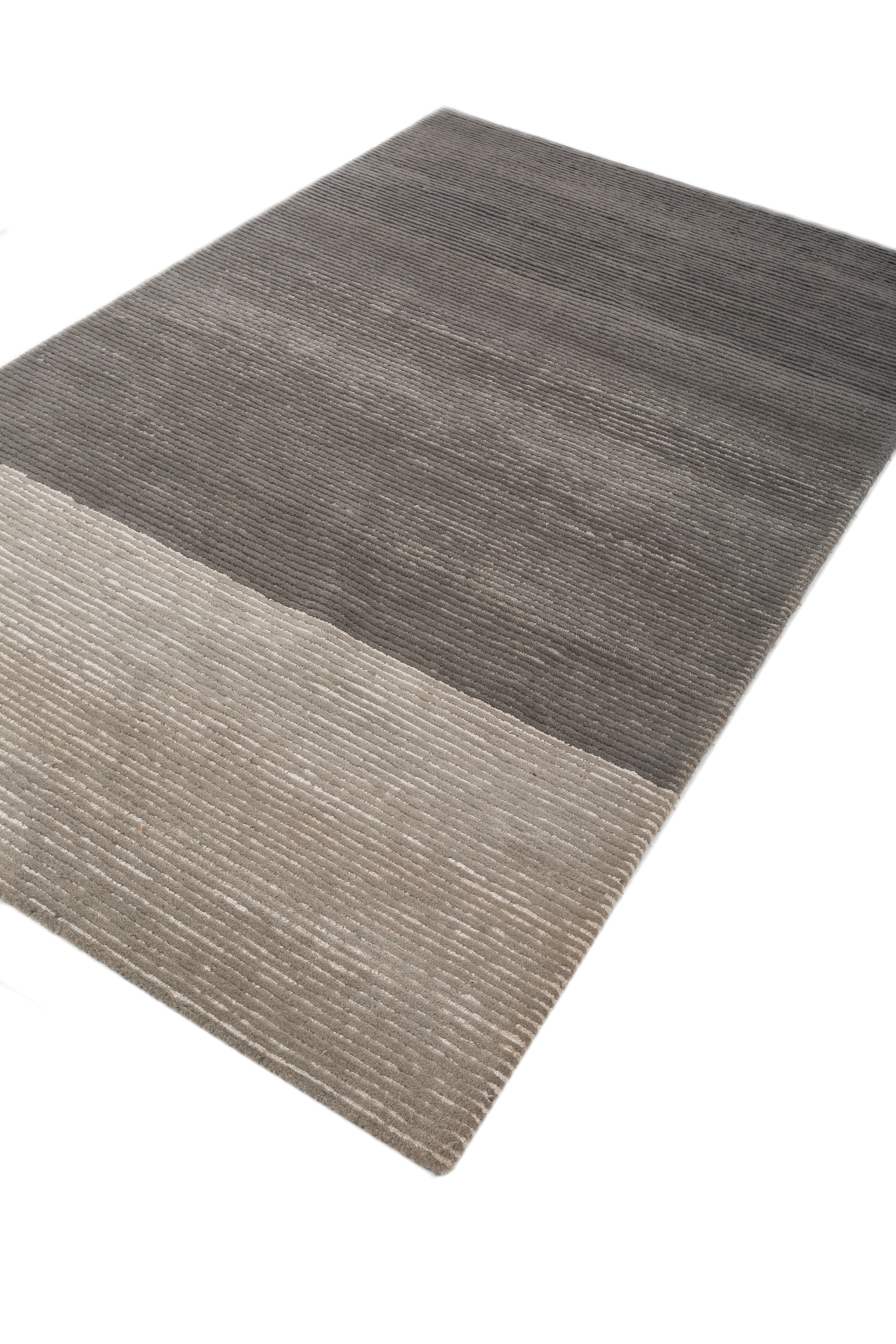 Carpet For Living room 5X8 Feet Grey And Black Wool & Viscose Rectangle Solid Rug